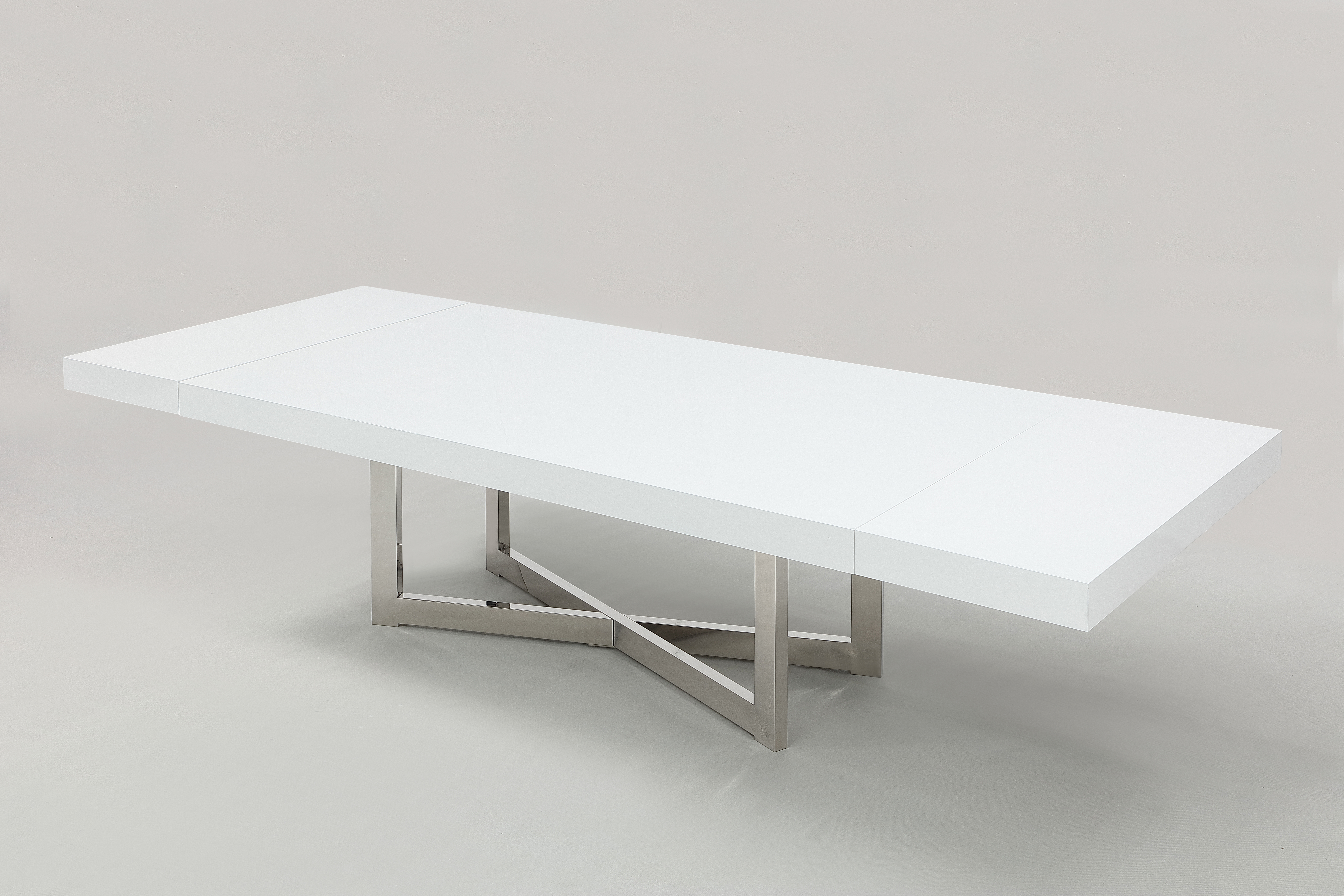 Maximo White Silver Table